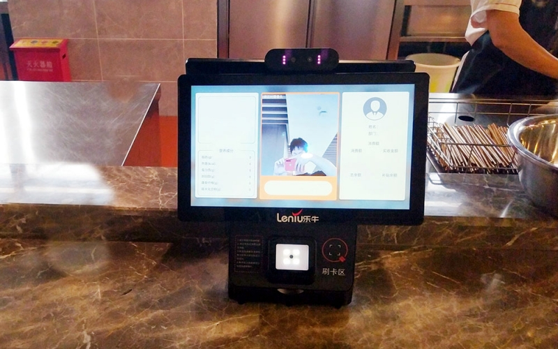 智慧食堂，优化管理方案，提高运营效率