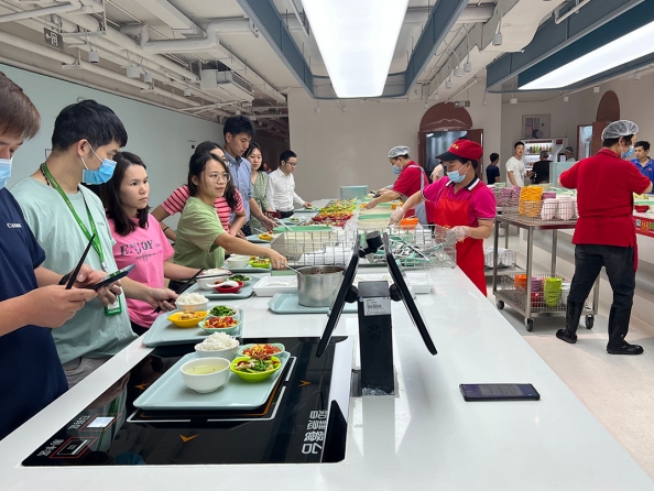 单位智慧食堂建设，提供个性化营养方案
